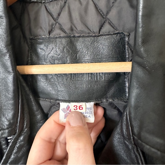 VINTAGE Branded Garments PREMIUM Leather Motorcycle Jacket, SIZE 36 - Picture 7 of 11